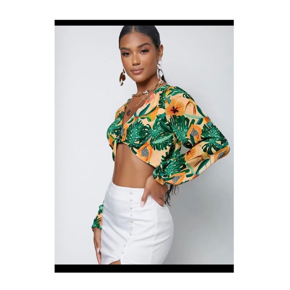 NWOT - SHEIN Tropical Print Twist-Front Crop Top – Plunge Neck, Long Sleeve - Picture 3 of 9
